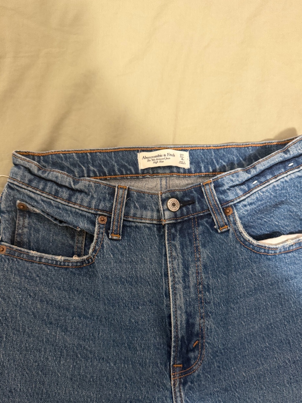 Abercrombie 90s Relaxed High Rise - Picture 2 of 3